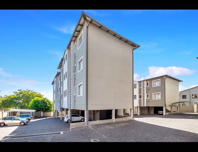 2 BEDROOM APARTMENT FOR SALE IN FERNDALE